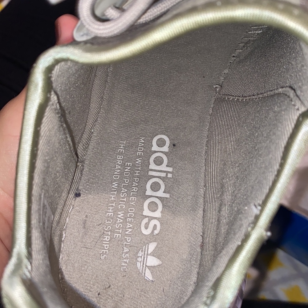 Nmd _r1 Women’s Size 10 - image 7